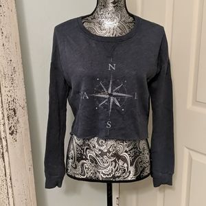 ✨50% OFF✨ Hollister compass cropped sweatshirt